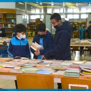 حملة "خذ كتاب وضع كتاب" لاستبدال الكتب بمعرض رشاد الشوا