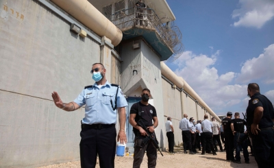 مشاهد لعمليات البحث عن الأسرى الفارين من سجن جلبوع